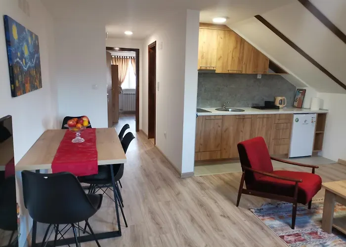 Stan Na Dan Luna * بال